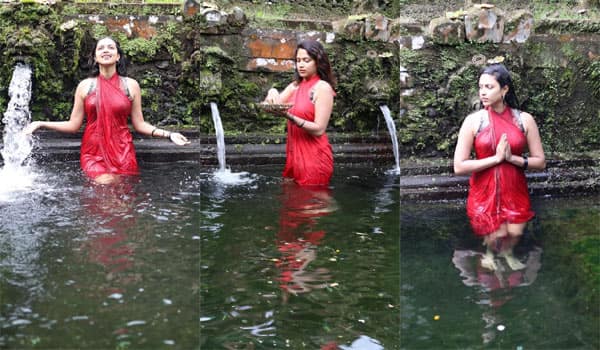 Amala-Paul-takes-Mahashivratri-holy-bath-in-foreign-country