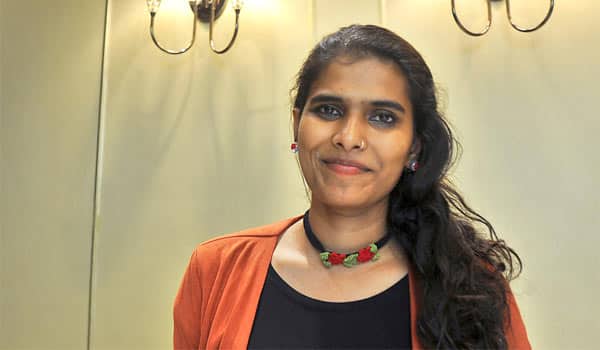 Director-Halitha-shameem-claims-that-nanpakal-nerathu-mayakkam-was-copied-from-her-movie