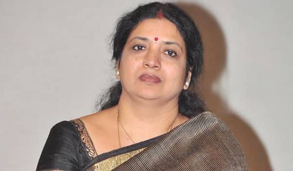 Jeevitha-backs-to-Tamil-cinema-after-34-years