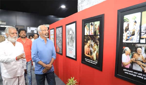 Rajini-visits-to-Photo-exhibition-of-CM-Stalin