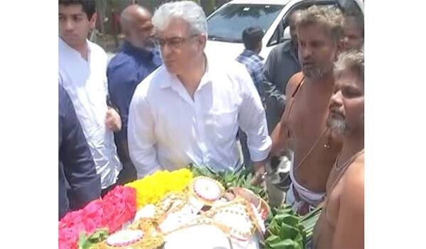 Ajith's-father-Subramaniam-body-cremated