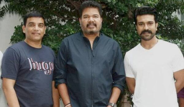 Dil-Raju-helps-to-Shankar-make-two-films-at-a-time