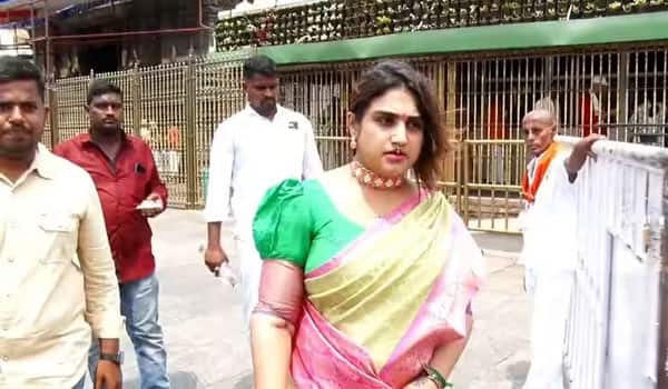My-re-entry-is-well-received-:-says-Vanitha-in-Tirupati