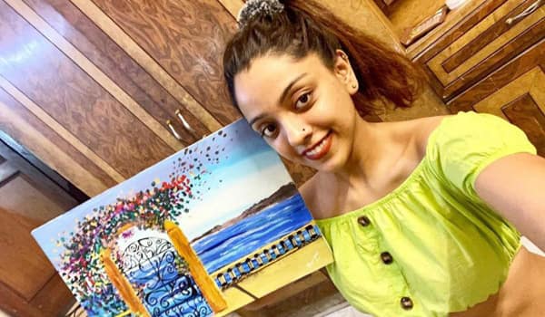 Deviyani-Sharma-is-an-actress-who-paints-and-sells-paintings