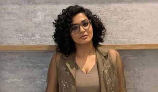 Actress-Parvathy-released-from-Kerala-Government-Film-Development-Corporation