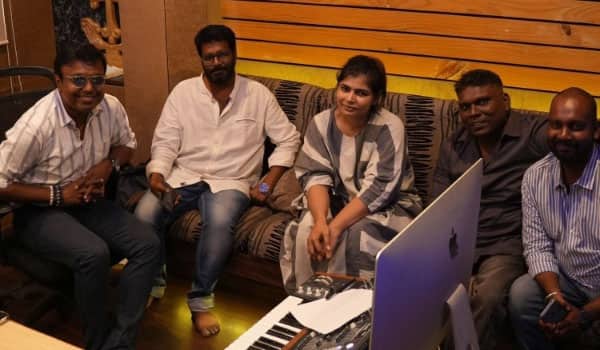 Chinmayi-who-sang-in-Imans-music-for-Vaibhav