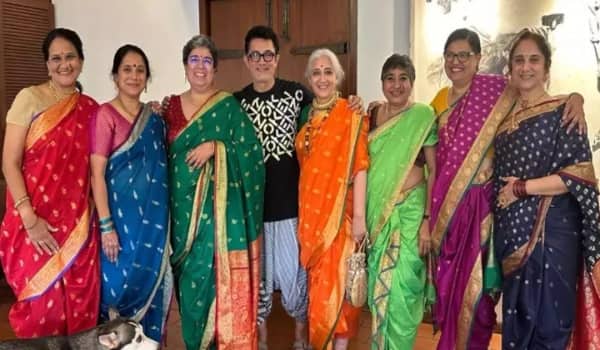 Family-dressed-in-Navratri-traditional-sarees-at-Aamir-Khan-daughter-wedding