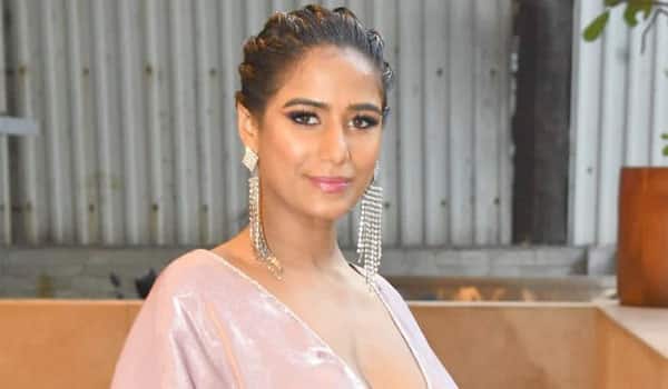 Death-drama:-Poonam-Pandey-sued-for-Rs-100-crore-for-defamation