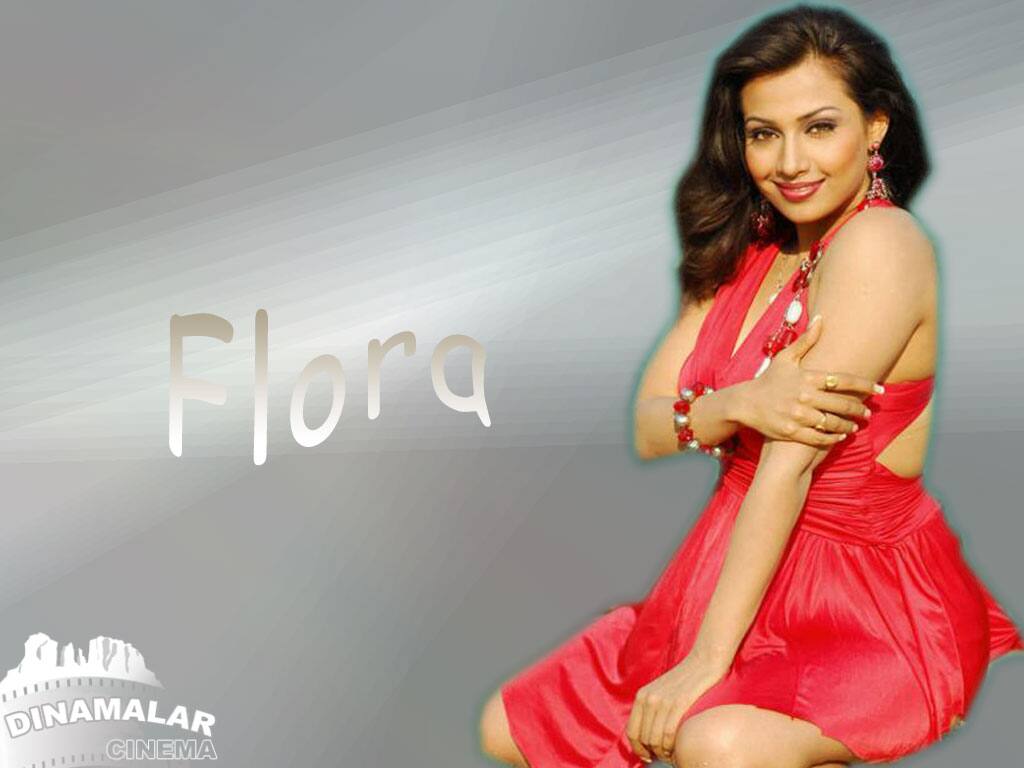 Tamil Actress Wall paper Flora