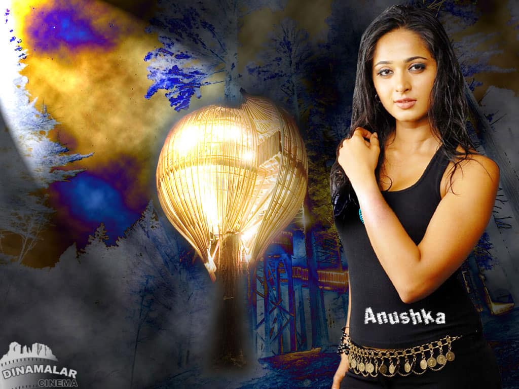 Tamil Actress Wall paper Anushka
