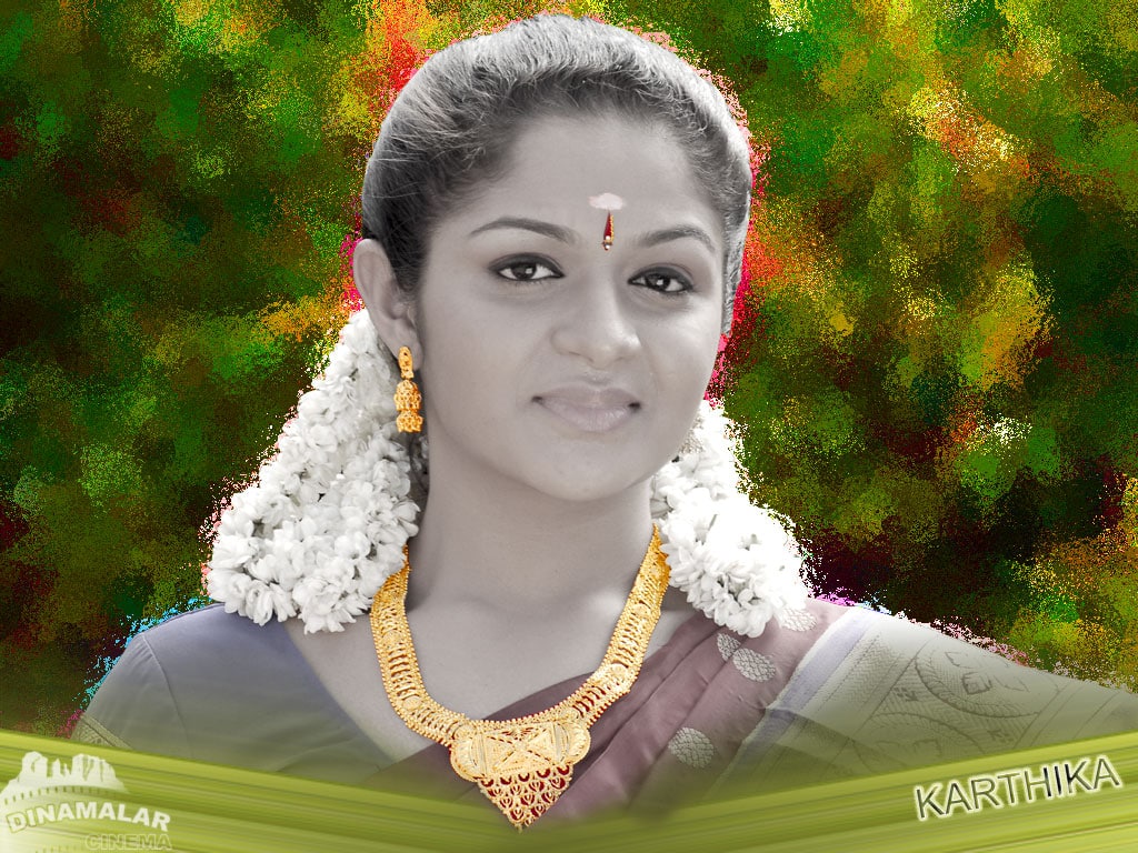 Tamil Actress Wall paper Karthika