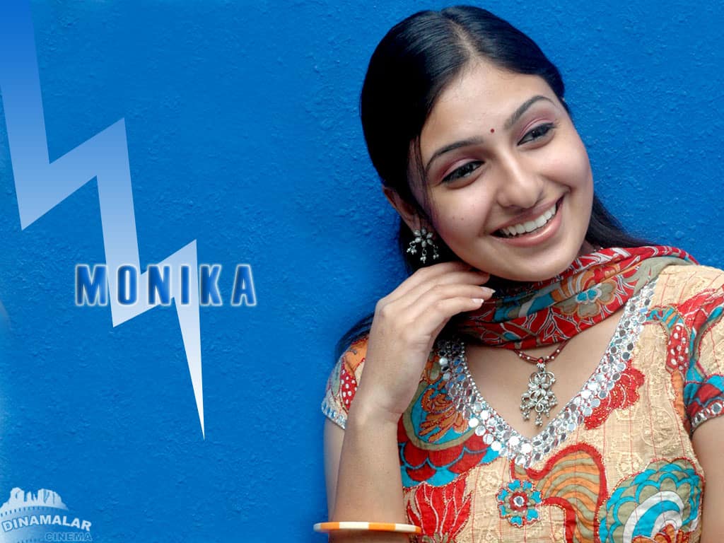 Tamil Actress Wall paper monika