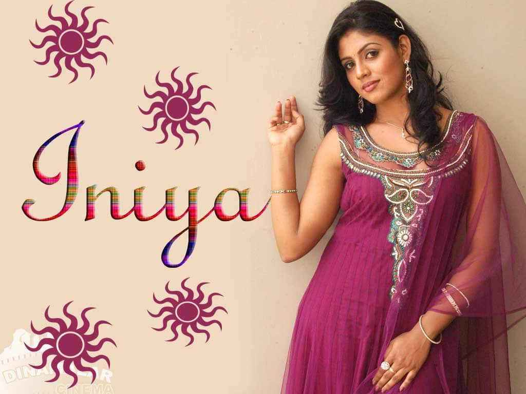 Tamil Actress Wall paper Iniya