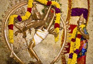 வடாரண்யேஸ்வரர் கோவிலில் ஆருத்ரா அபிஷேகம் | Dinamalar