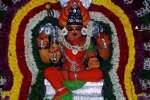 சின்ன மாரியம்மன் கோவில் விழா: கம்பத்திற்கு மஞ்சள் நீர் ஊற்றி வழிபாடு